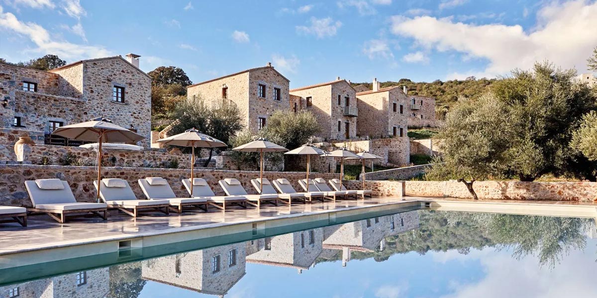 100 Rizes Seaside Resort