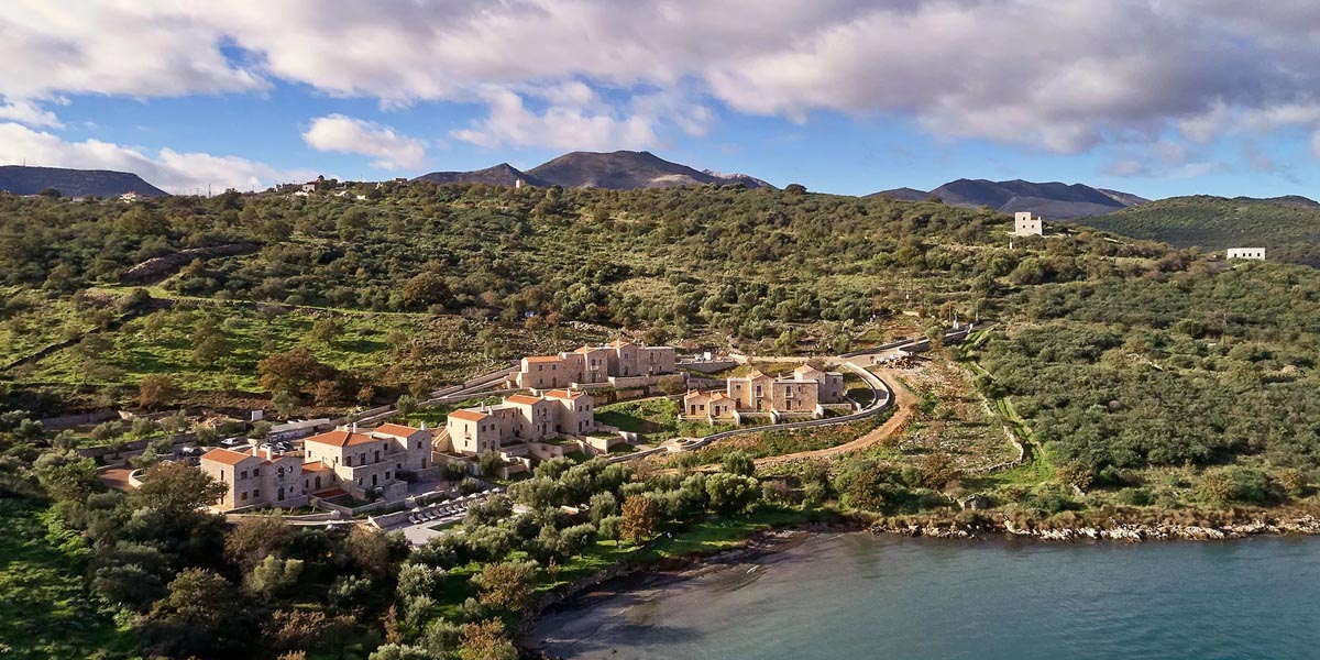 100 Rizes Seaside Resort