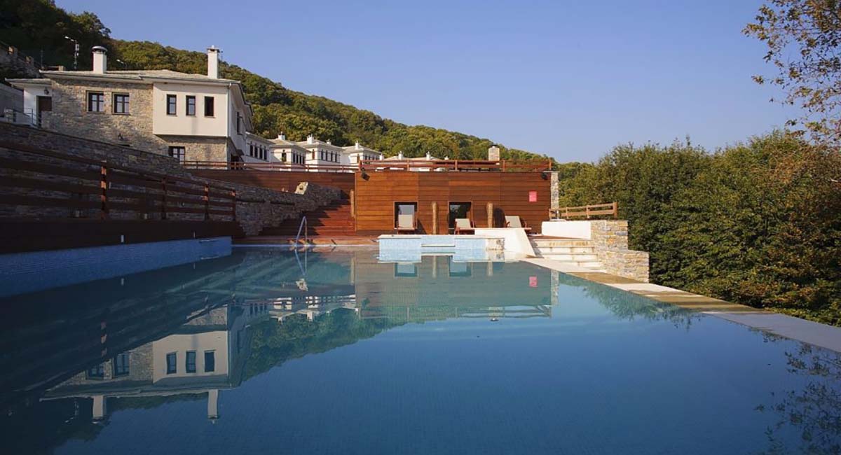 12 Months Luxury Resort