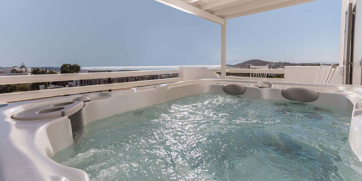 18 Grapes Hotel Naxos