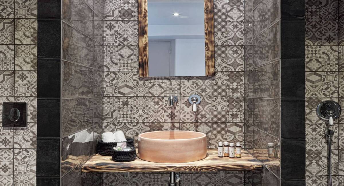 18 Micon Street Hotel