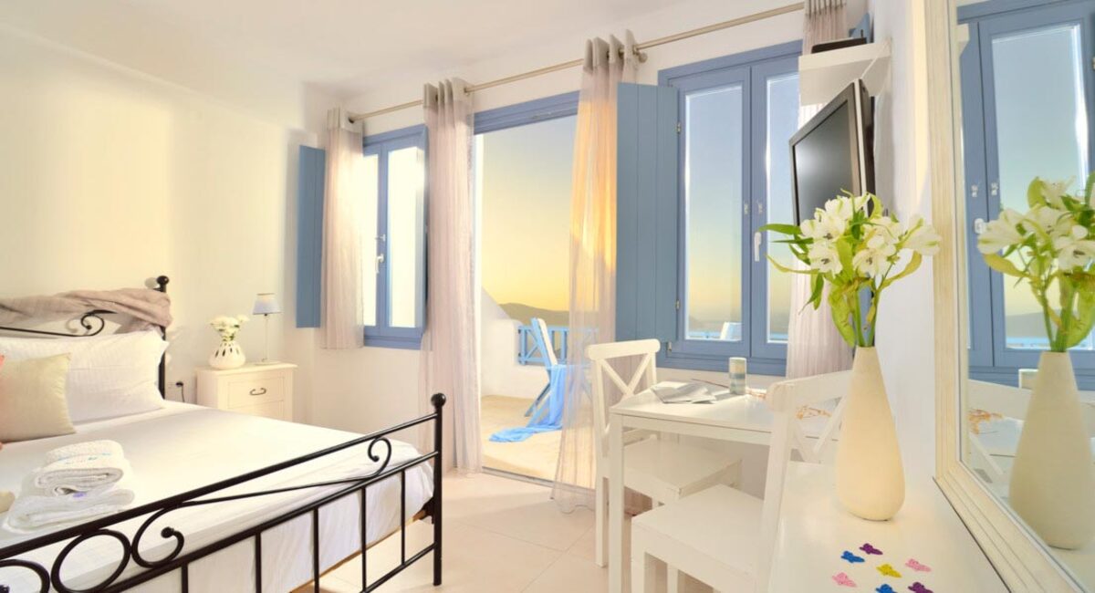 Absolute Bliss Santorini