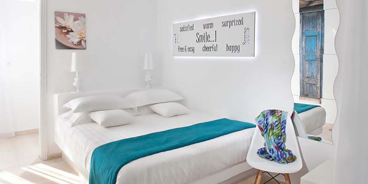 Acqua Vatos Santorini