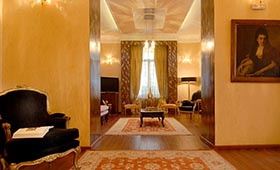 Acropolis Museum Hotel