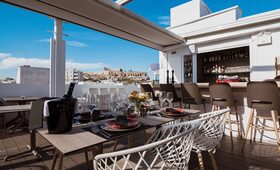 Acropolis Select Hotel