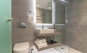 Acropolis Stay Hotel