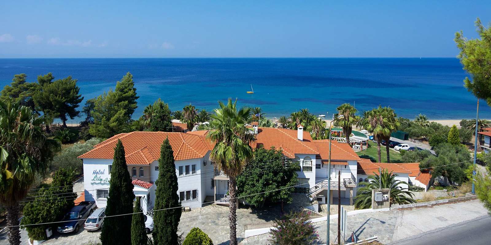 Acrotel Lily Ann Beach