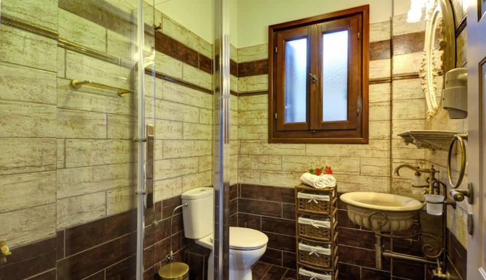 Adastra Ithaca Luxury Suites