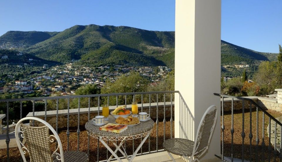 Adastra Ithaca Luxury Suites