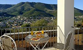 Adastra Ithaca Luxury Suites (incl. auto)