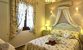 Adastra Ithaca Luxury Suites (incl. auto)