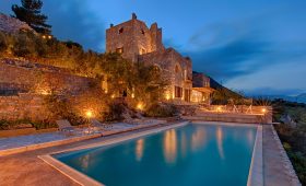 Aegila Boutique Hotel (incl. auto)