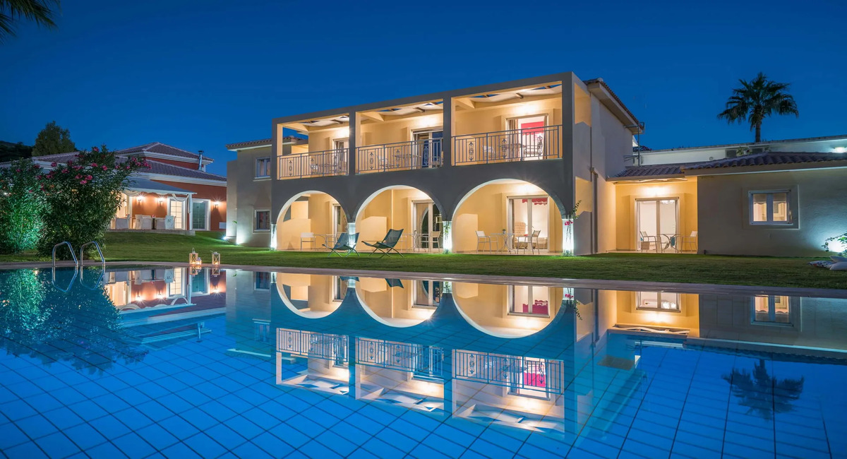 Aeolos Boutique Hotel & Suites