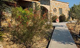 Afentiko Pigadi (incl. auto)