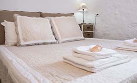 Afentiko Pigadi (incl. auto)