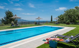 Agrikia Villa (incl. auto)