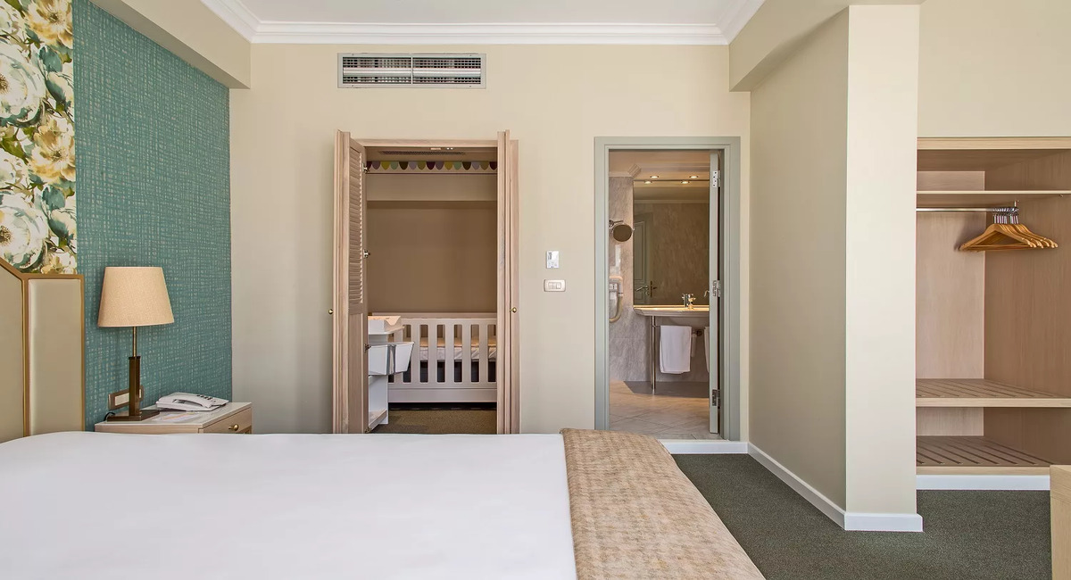 Airotel Stratos Vassilikos