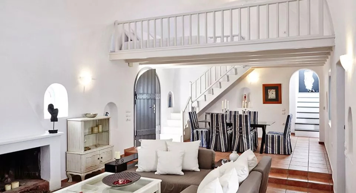 Aleria Villa Santorini