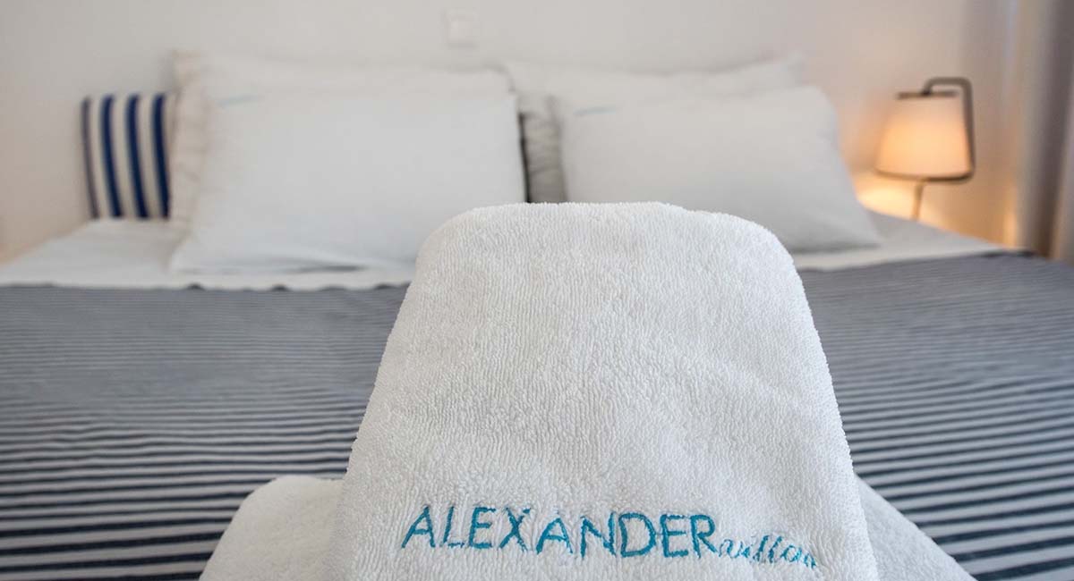 Alexander Villas Santorini