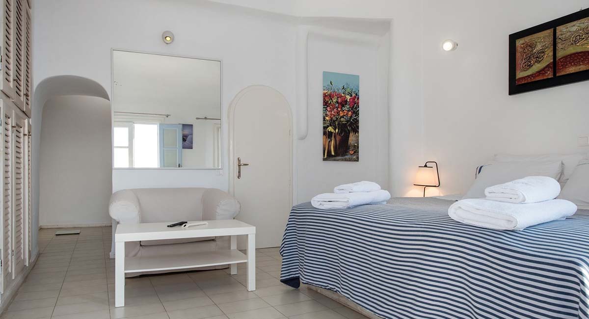 Alexander Villas Santorini