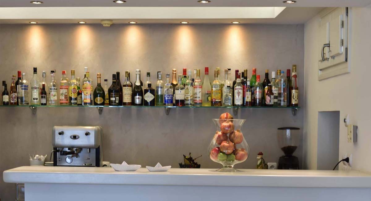 Alexandros studios en apartments