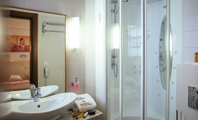 Alexandros boutique hotel (incl. auto)