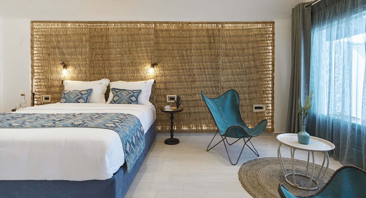 Almyriki Beach Villa Santorini