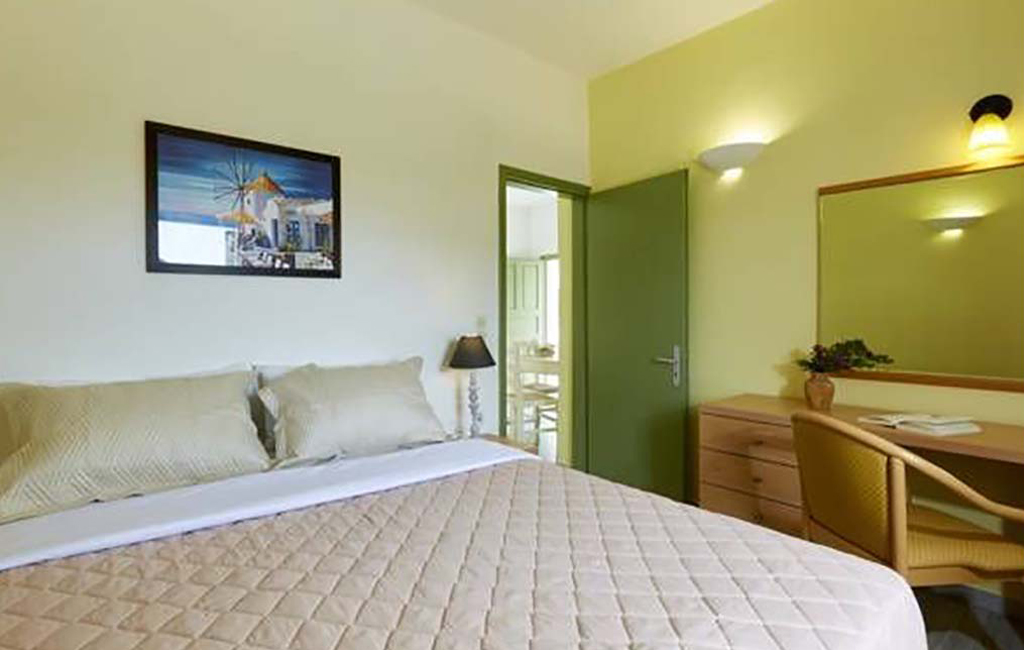 Ambeli Apartments Santorini