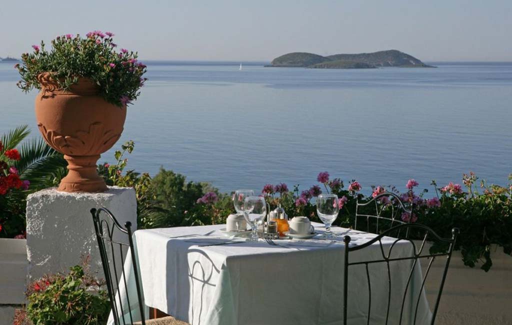 Andros Holiday Hotel Gavrion