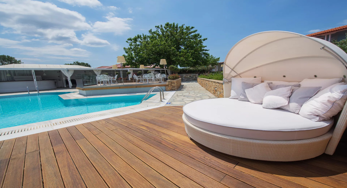 Antigoni Beach Resort