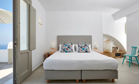 Aperanto Suites Santorini