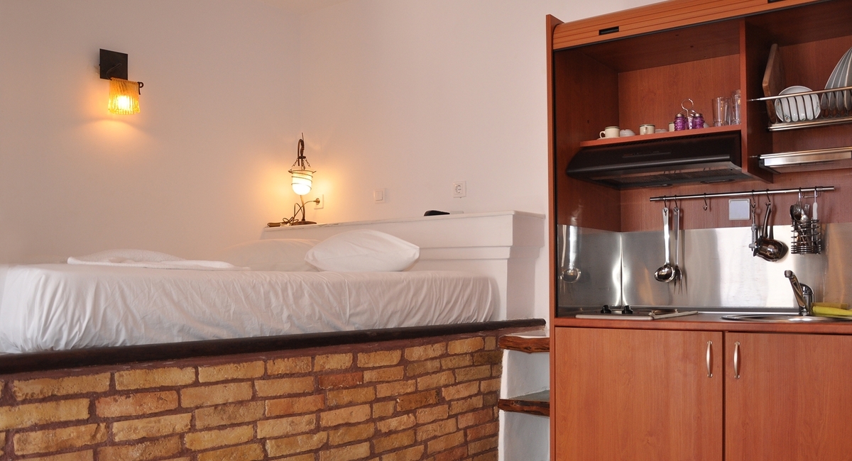 Apollon studios Aegiali