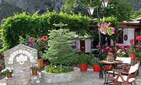 Archontico Stafylopati (incl. auto)