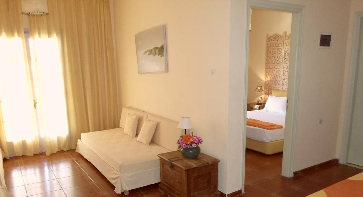 Ariadne Studios Skyros