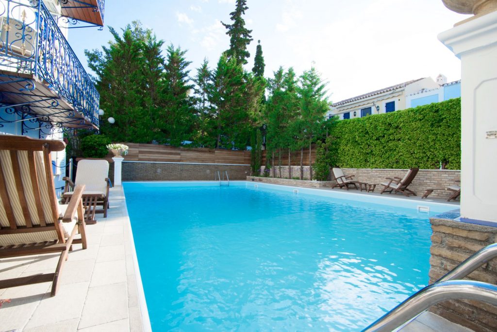 Armata Boutique Spetses