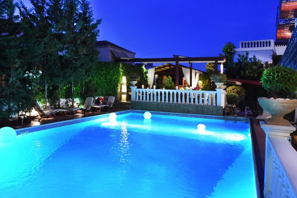 Armata Boutique Spetses