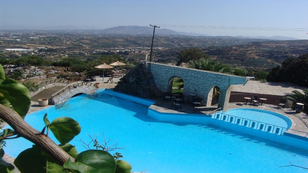 Arolithos Traditional Village