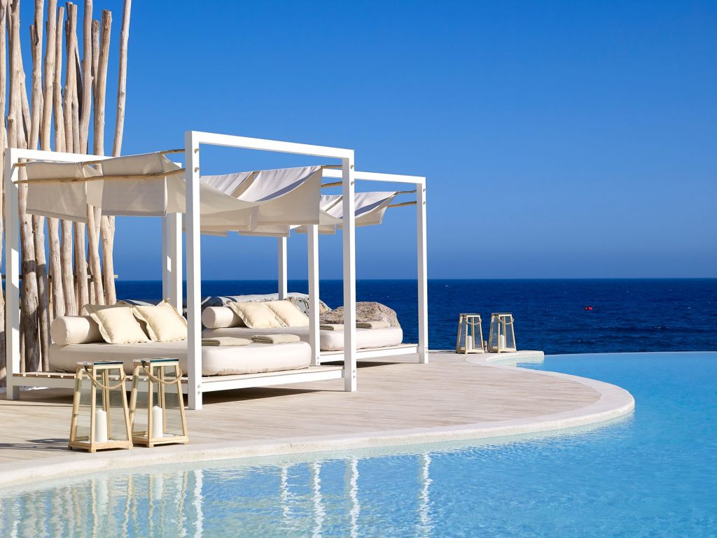 Artemis Deluxe Milos