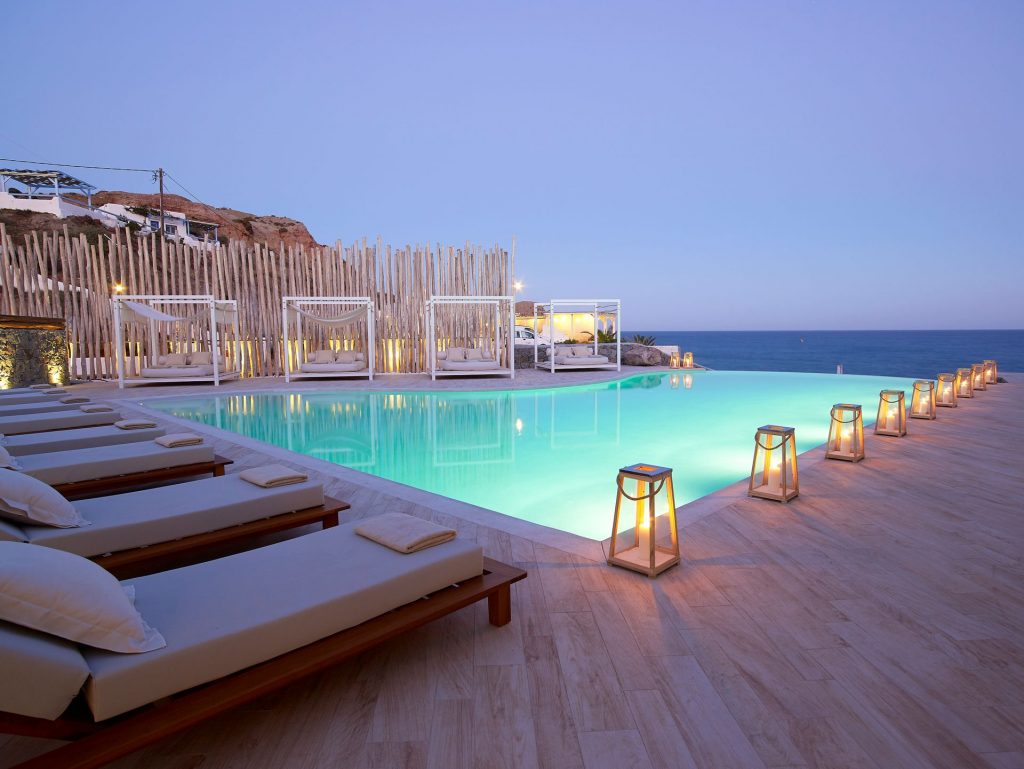 Artemis Deluxe Milos