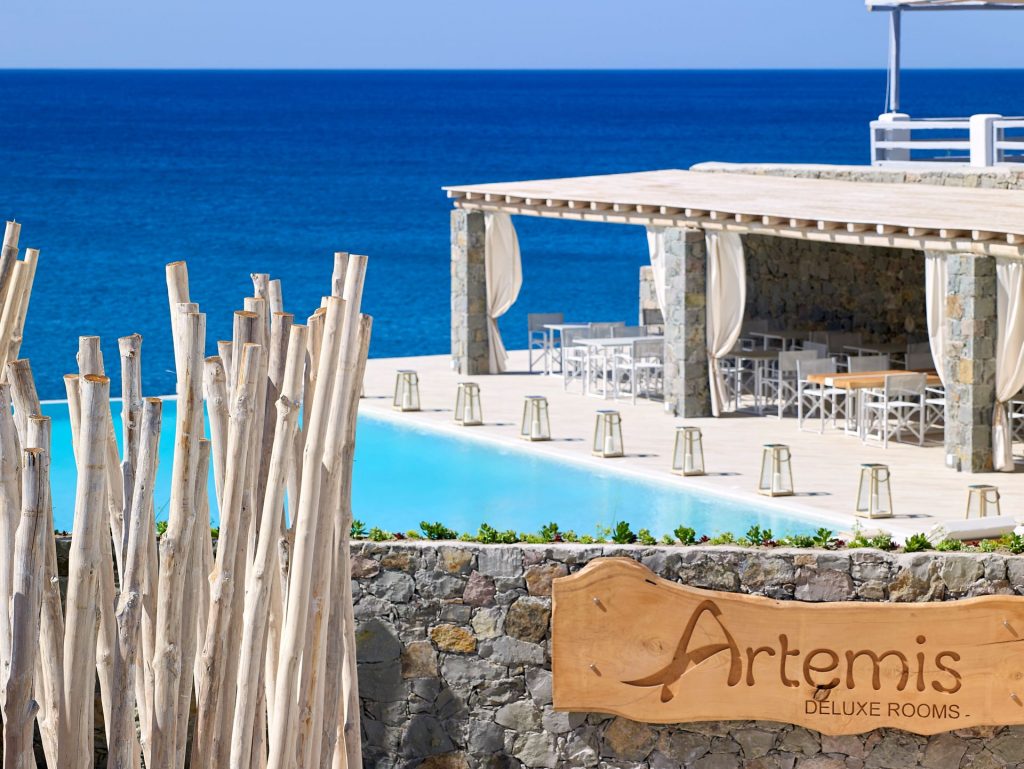 Artemis Deluxe Milos