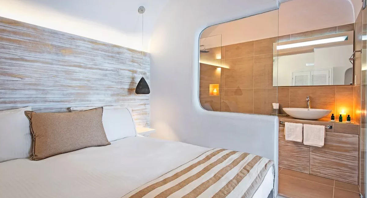 Athina Luxury Suites