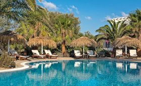 Atlantis Beach Villa