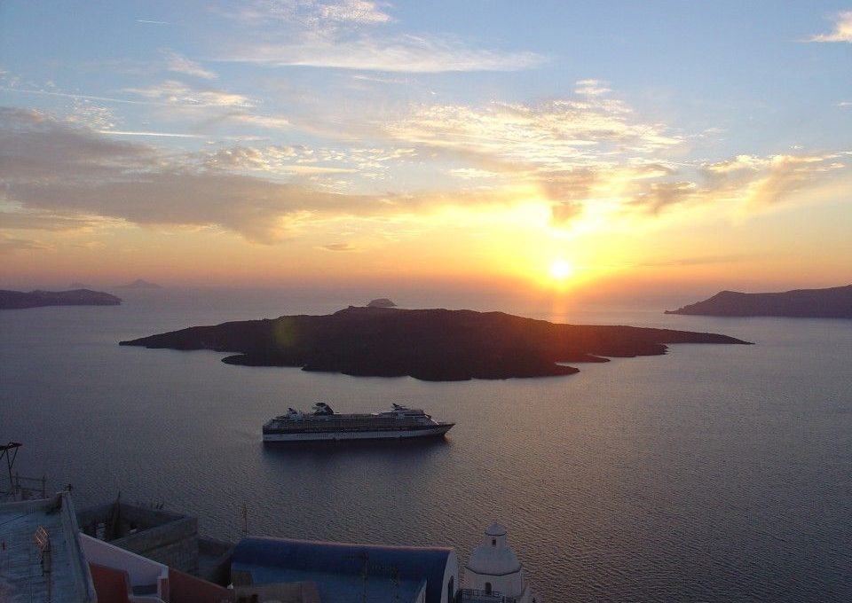 Atlantis Hotel Santorini