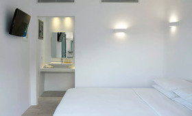 Aurora Luxury Hotel & Spa