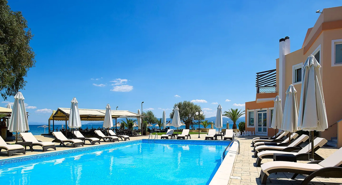 Avantis Eretria Evia