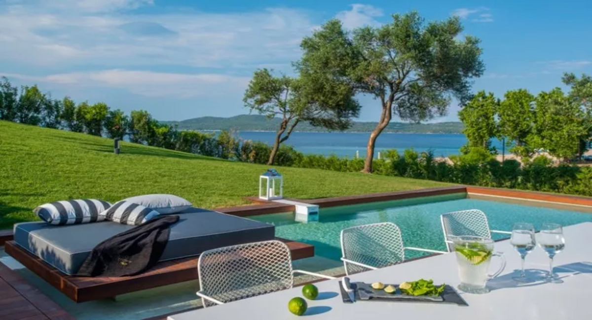 Avaton Luxury Villas