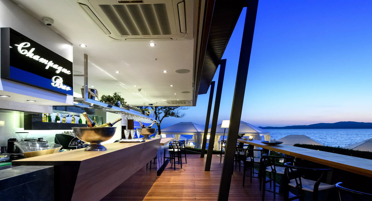 Avaton Luxury Villas