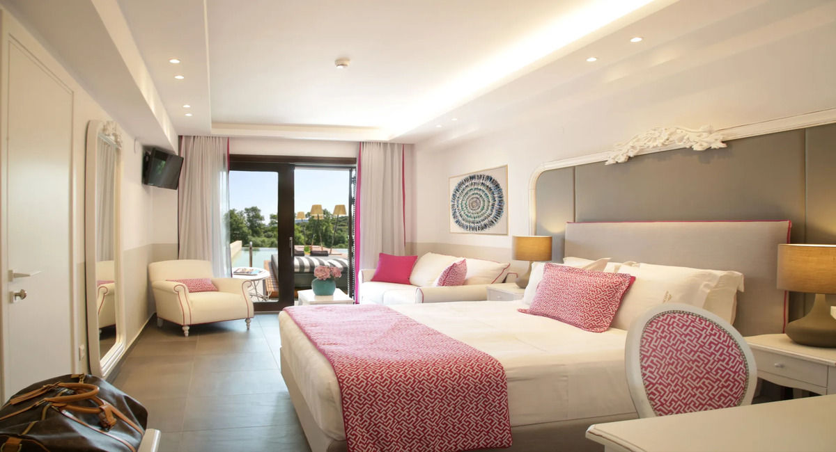 Avaton Luxury Villas