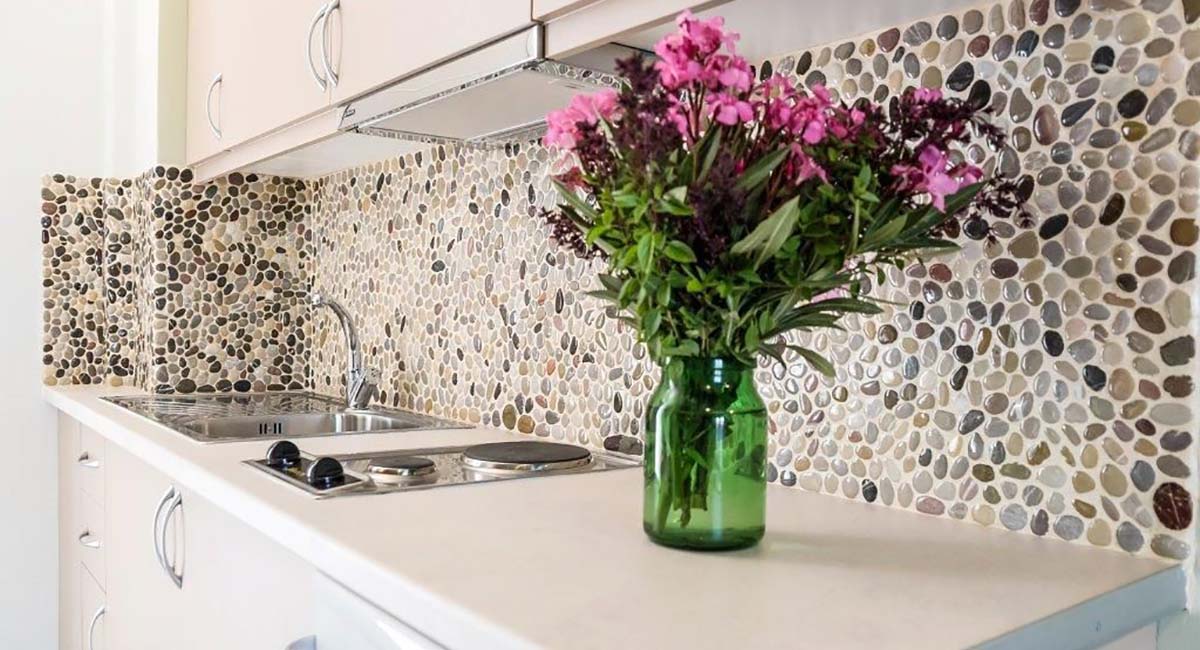 Avlemonas Bay Sea Houses