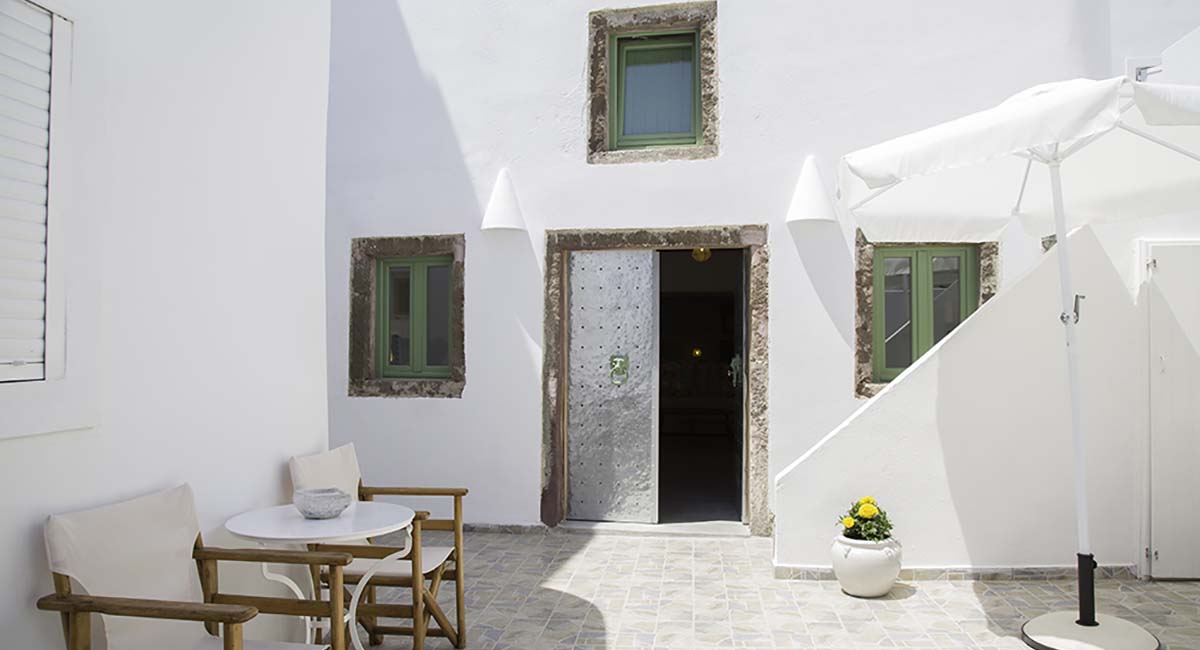Ayoba Santorini